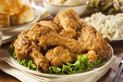 plate of fried chicken in restaurant