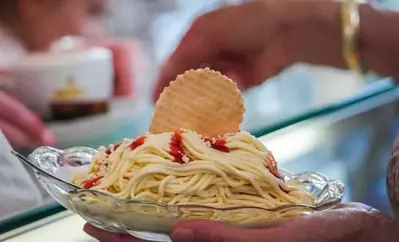 dessert spaghetti