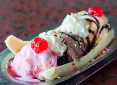 A banana split ice cream sundae.