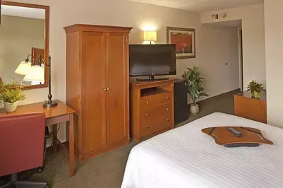 A handicap accessible Pigeon Forge hotel suite.